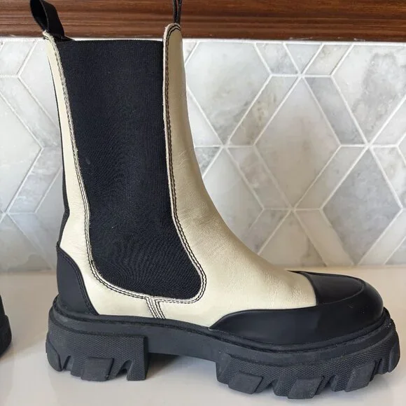 Ganni Size 38/8 Mid Tall White Combat Boot Pull On Chelsea Lug Sole Ankle Placid - Picture 4 of 9